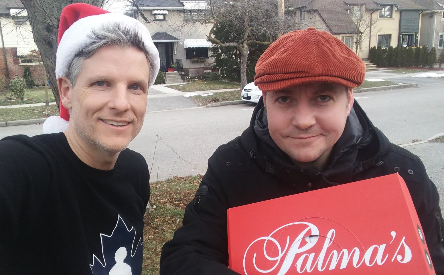 Toronto Mike'd Podcast Episode 558: Christmas Crackers, Vol. 3 with Retrontario