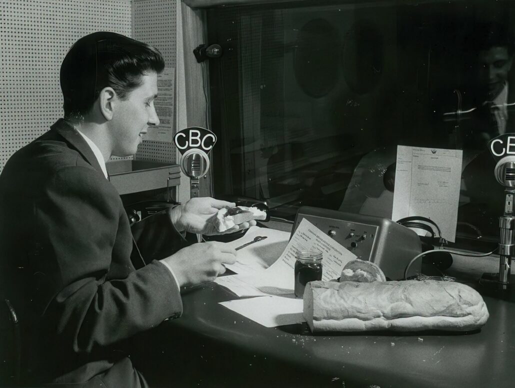 Remembering Lloyd Robertson: Toronto Mike'd Podcast Episode 1948